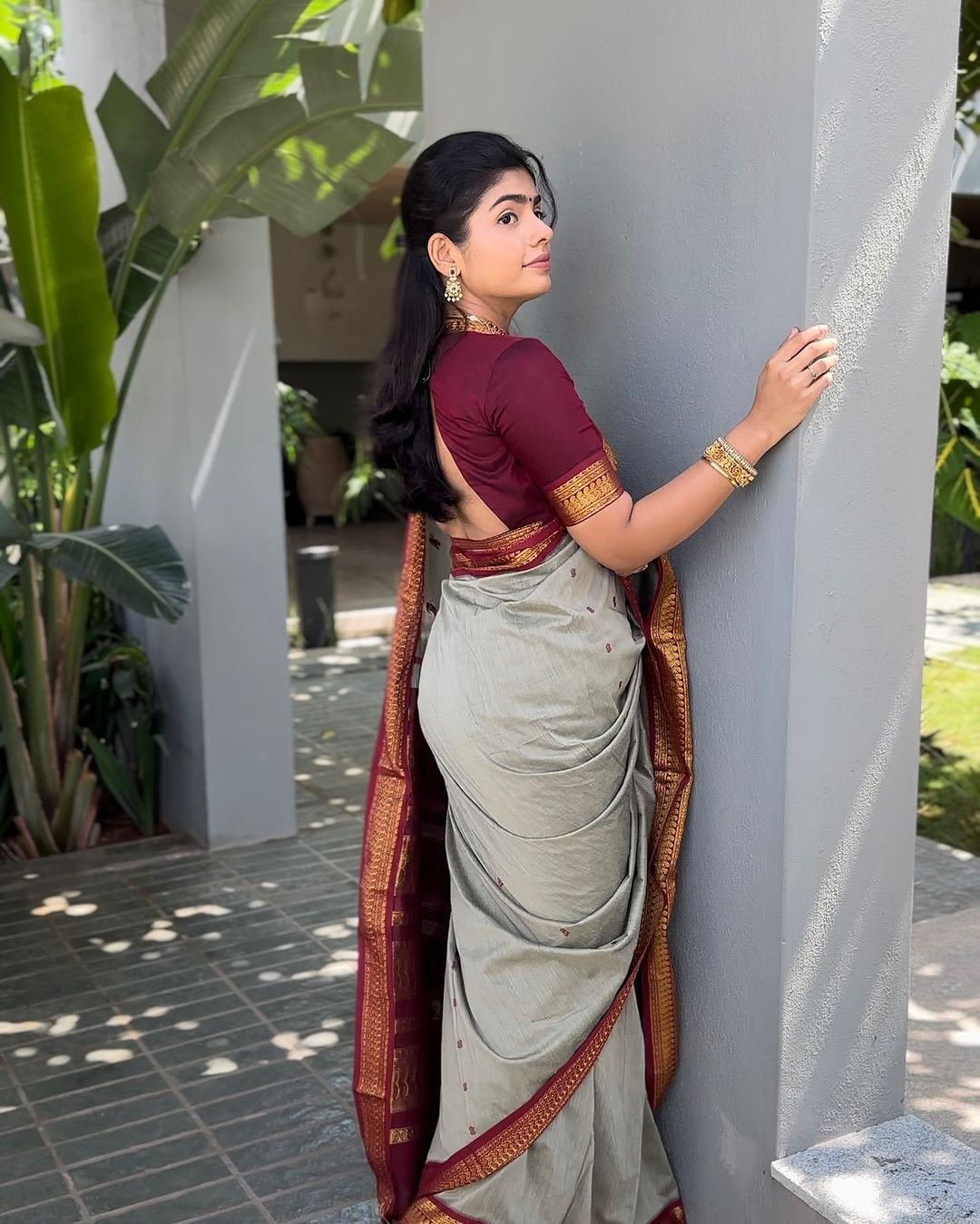 Extraordinary Grey Soft Silk Saree With Petrichor Blouse Piece