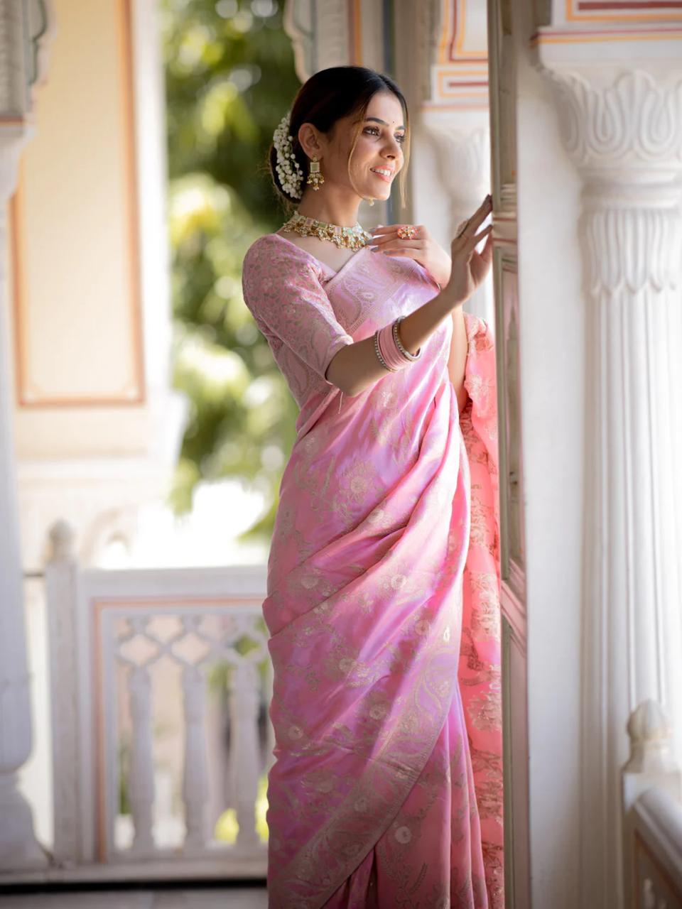 Lassitude Baby Pink Soft Silk Saree With Devastating Blouse Piece