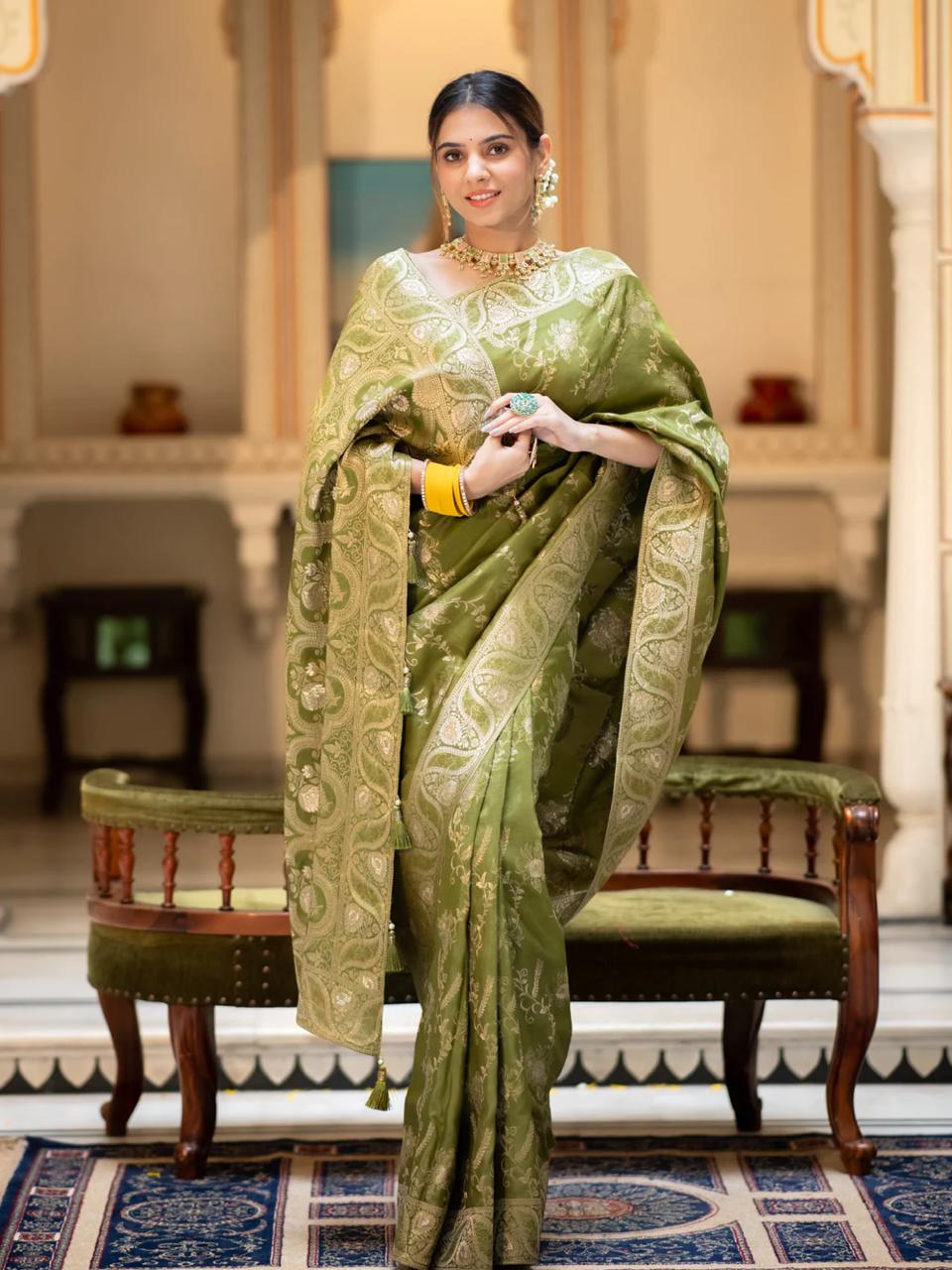 Appealing Mehndi Soft Silk Saree With Gorgeous Blouse Piece