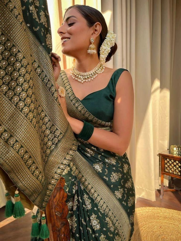 Tempting Dark Green Soft Silk Saree With Rhapsody Blouse Piece