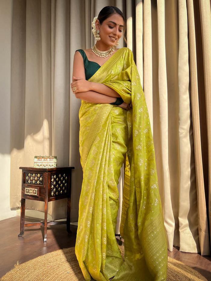 Beleague Yellow Soft Silk Saree With Glorious Blouse Piece