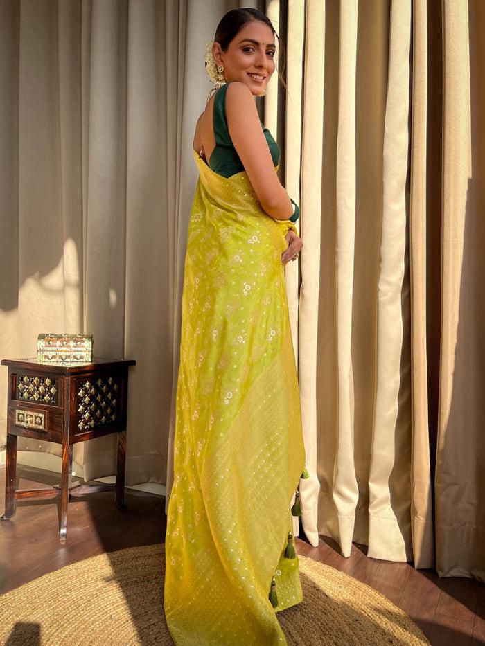 Beleague Yellow Soft Silk Saree With Glorious Blouse Piece