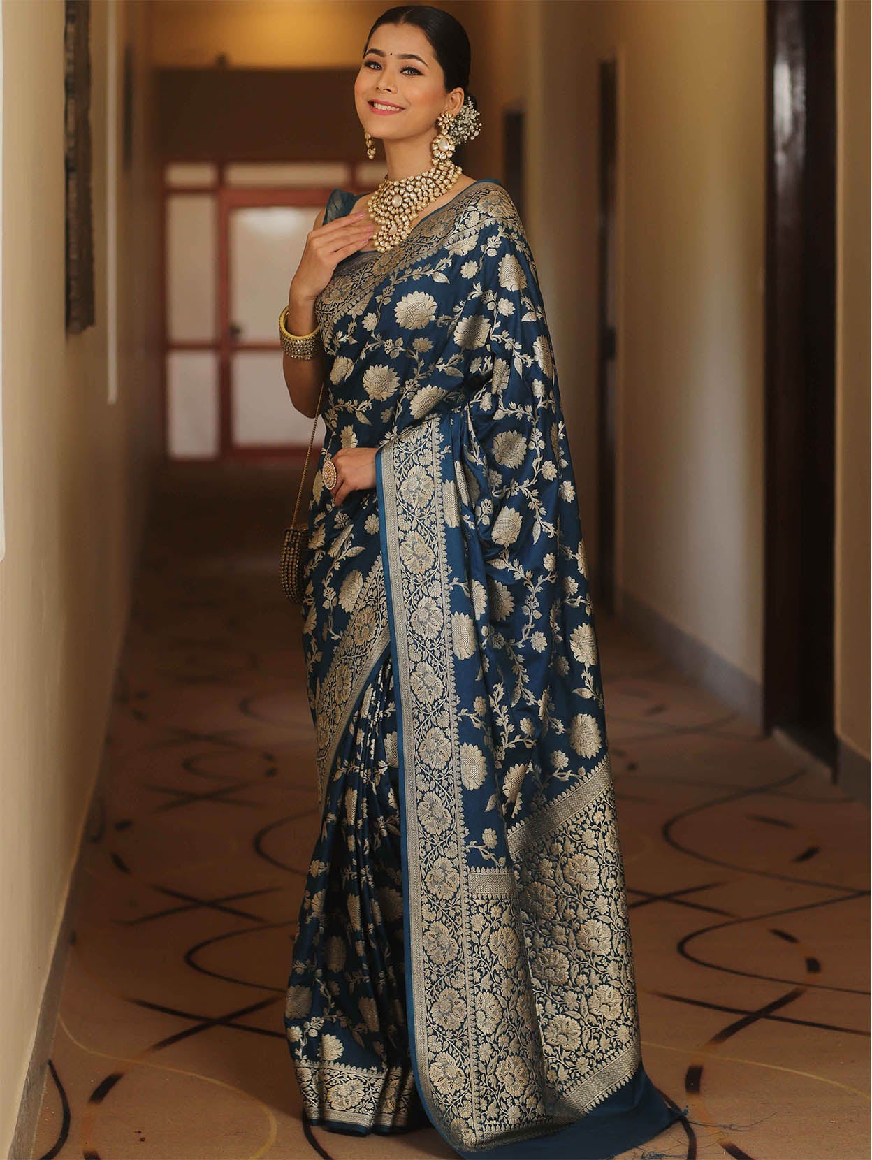 Jubilant Navy Blue Soft Silk Saree With Luminous Blouse Piece