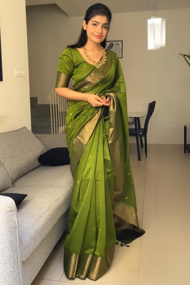 Ethnic Green Cotton Silk Saree With Invaluable Blouse Piece