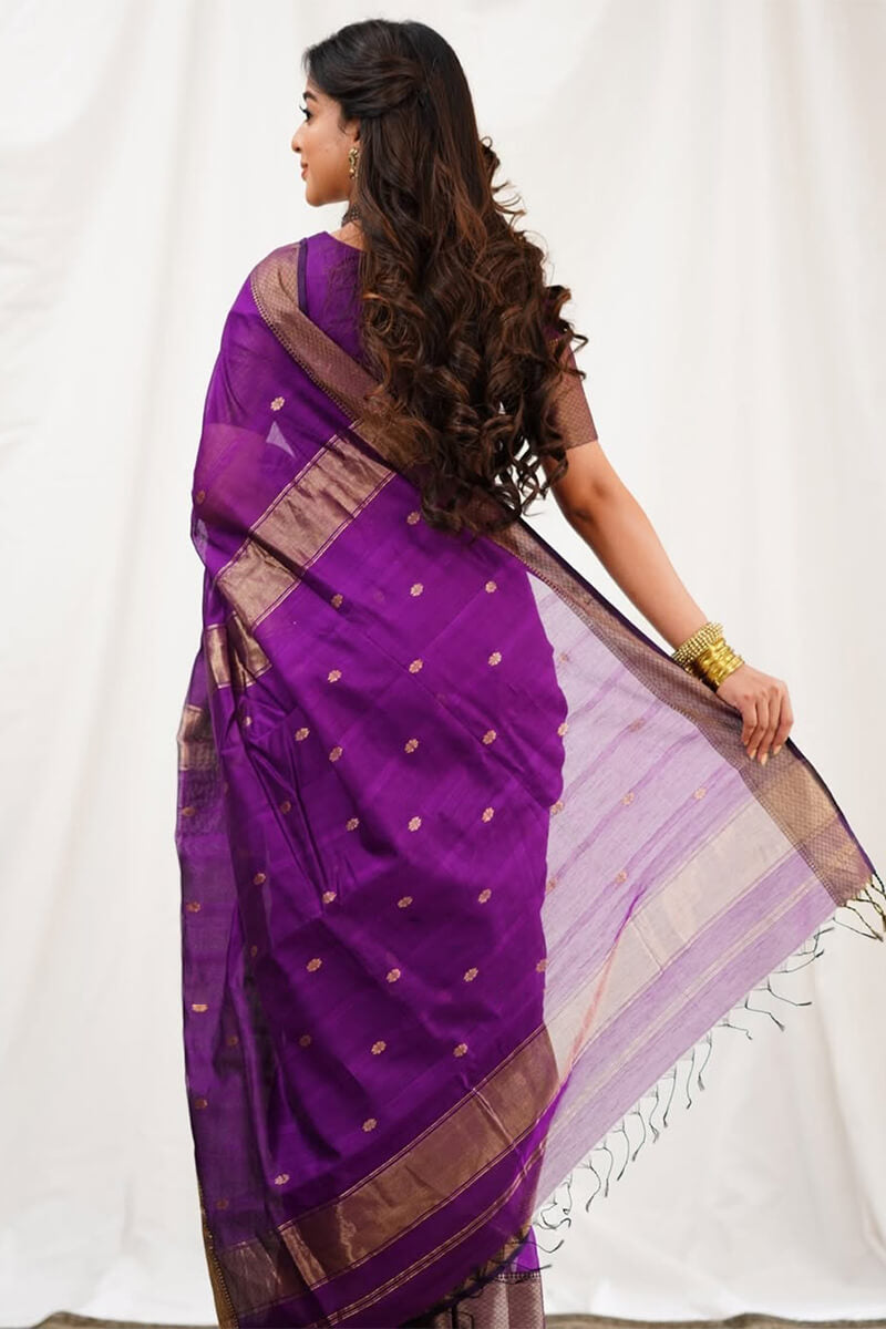 Majestic Magenta Cotton Silk Saree With Gratifying Blouse Piece