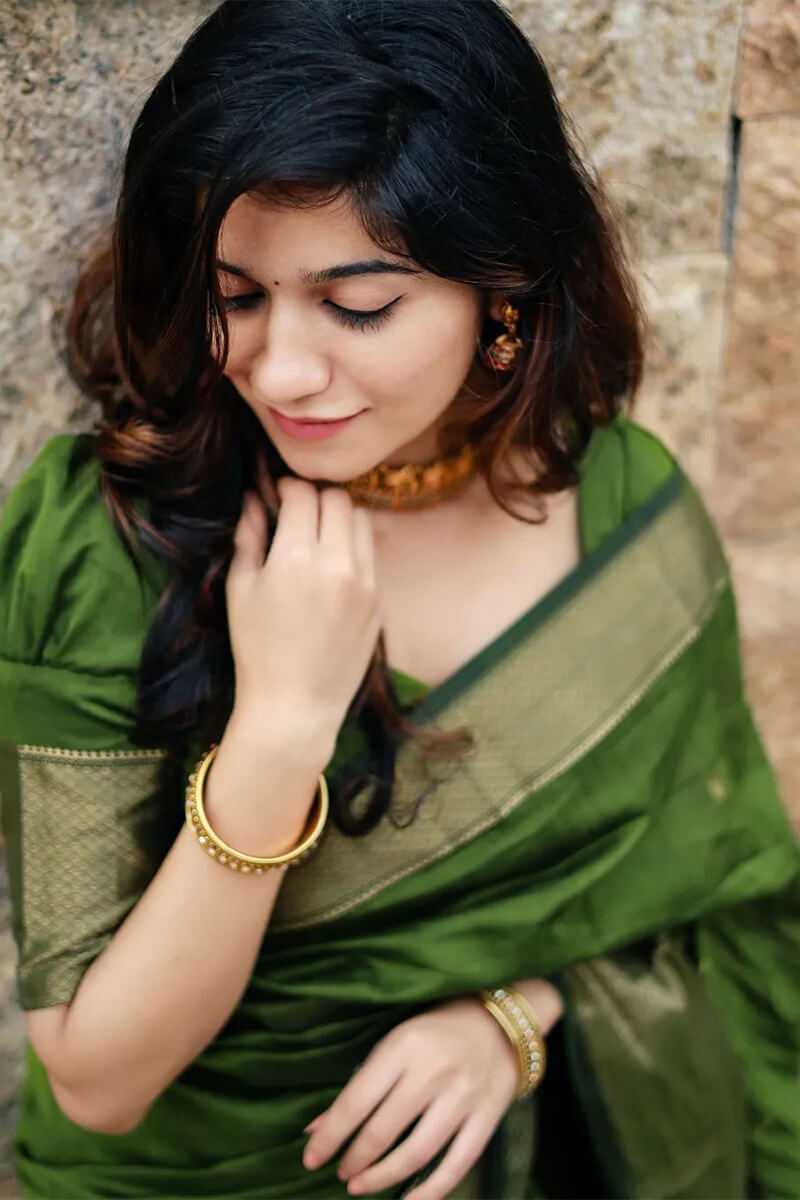 Groovy Green Cotton Silk Saree With Invaluable Blouse Piece