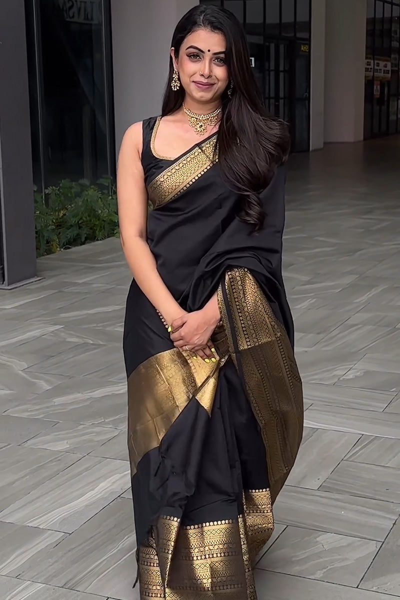 Imbrication Black Soft Silk Saree With Exuberant Blouse Piece