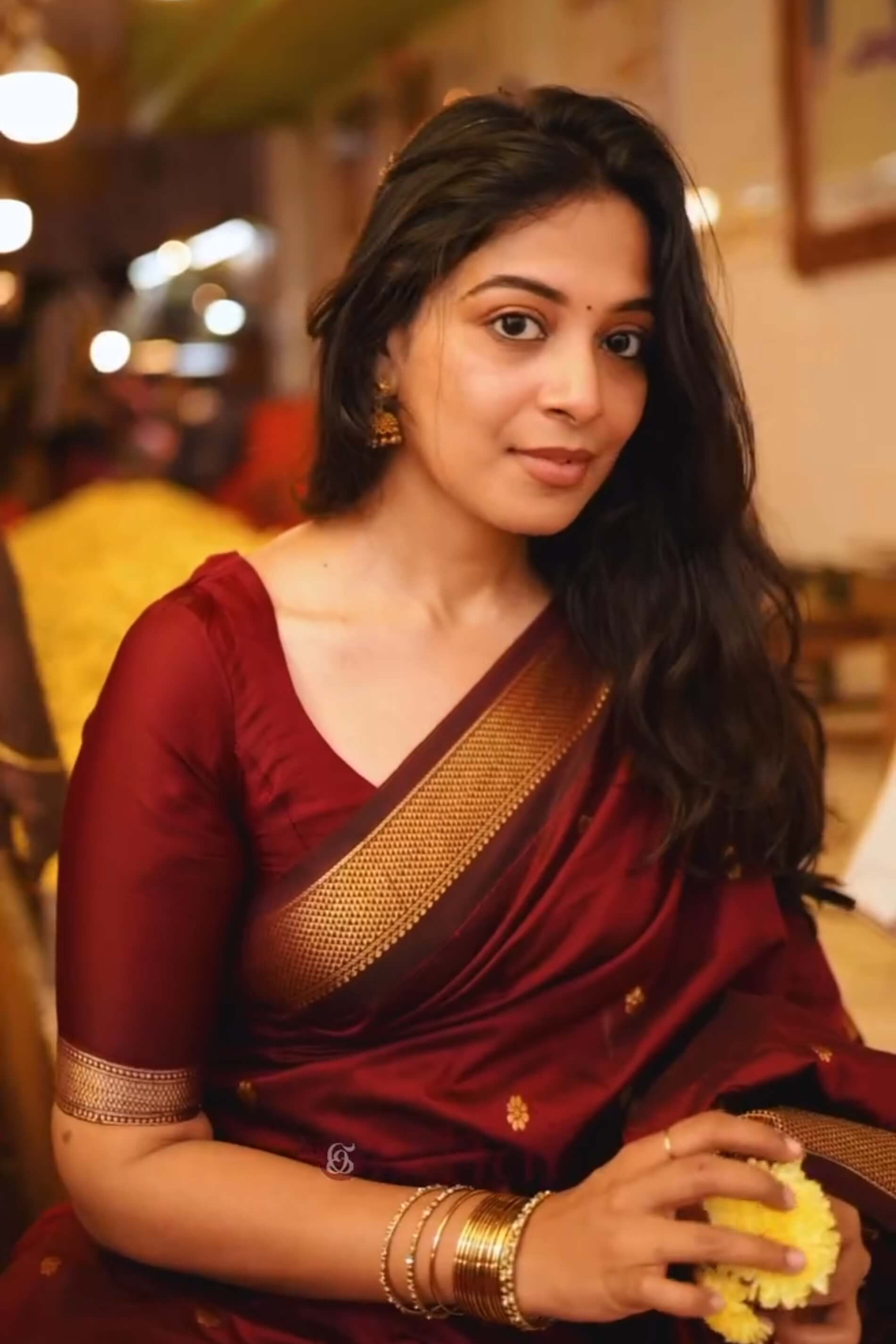 Traditional Maroon Soft Silk Saree With Exemplary Blouse Piece