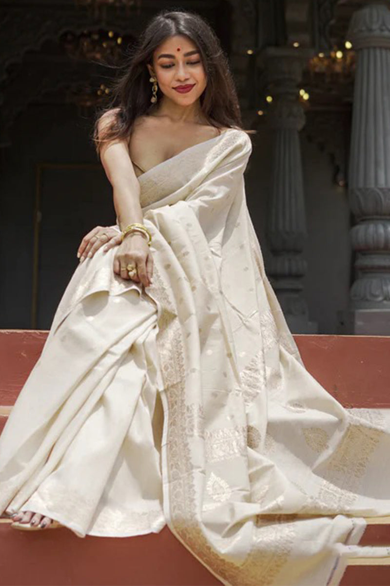 Lassitude Beige Linen Silk Saree With Artistic Blouse Piece