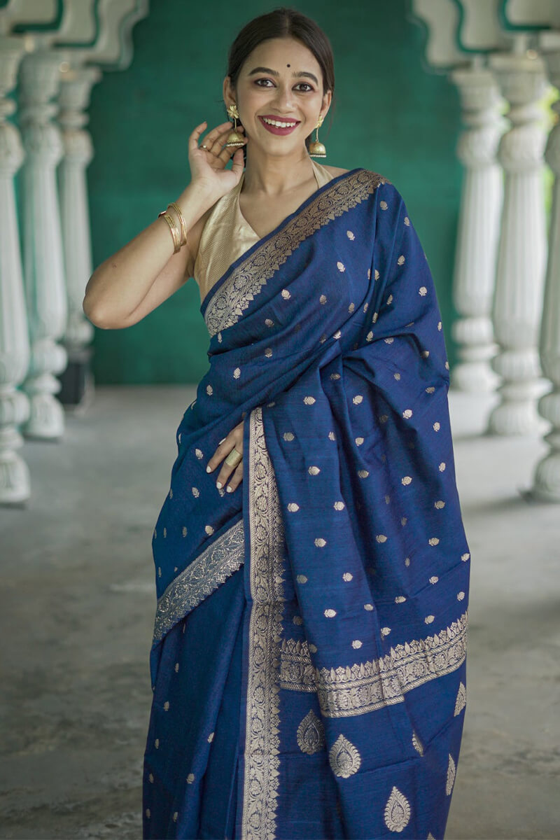 Lissome Blue Linen Silk Saree With Gratifying Blouse Piece