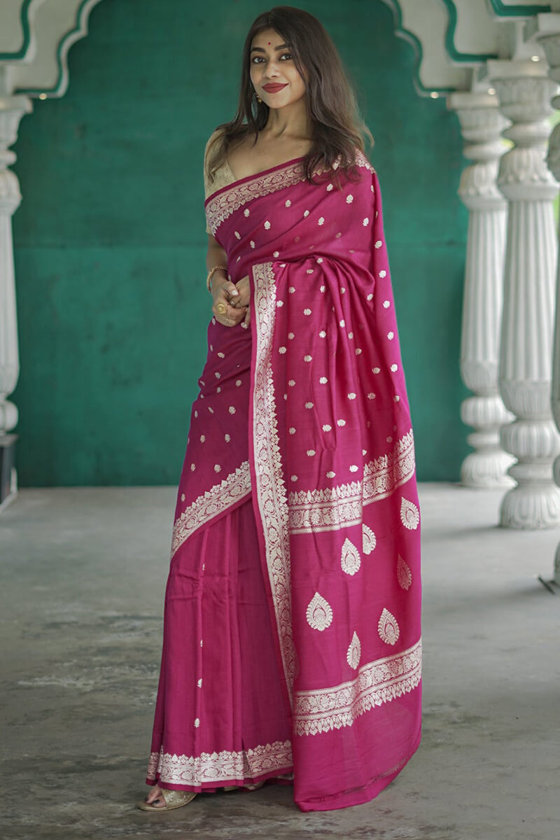 Transcendent Dark Pink Linen Silk Saree With Enigmatic Blouse Piece