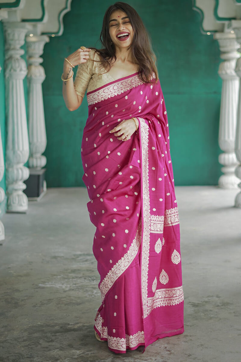 Transcendent Dark Pink Linen Silk Saree With Enigmatic Blouse Piece