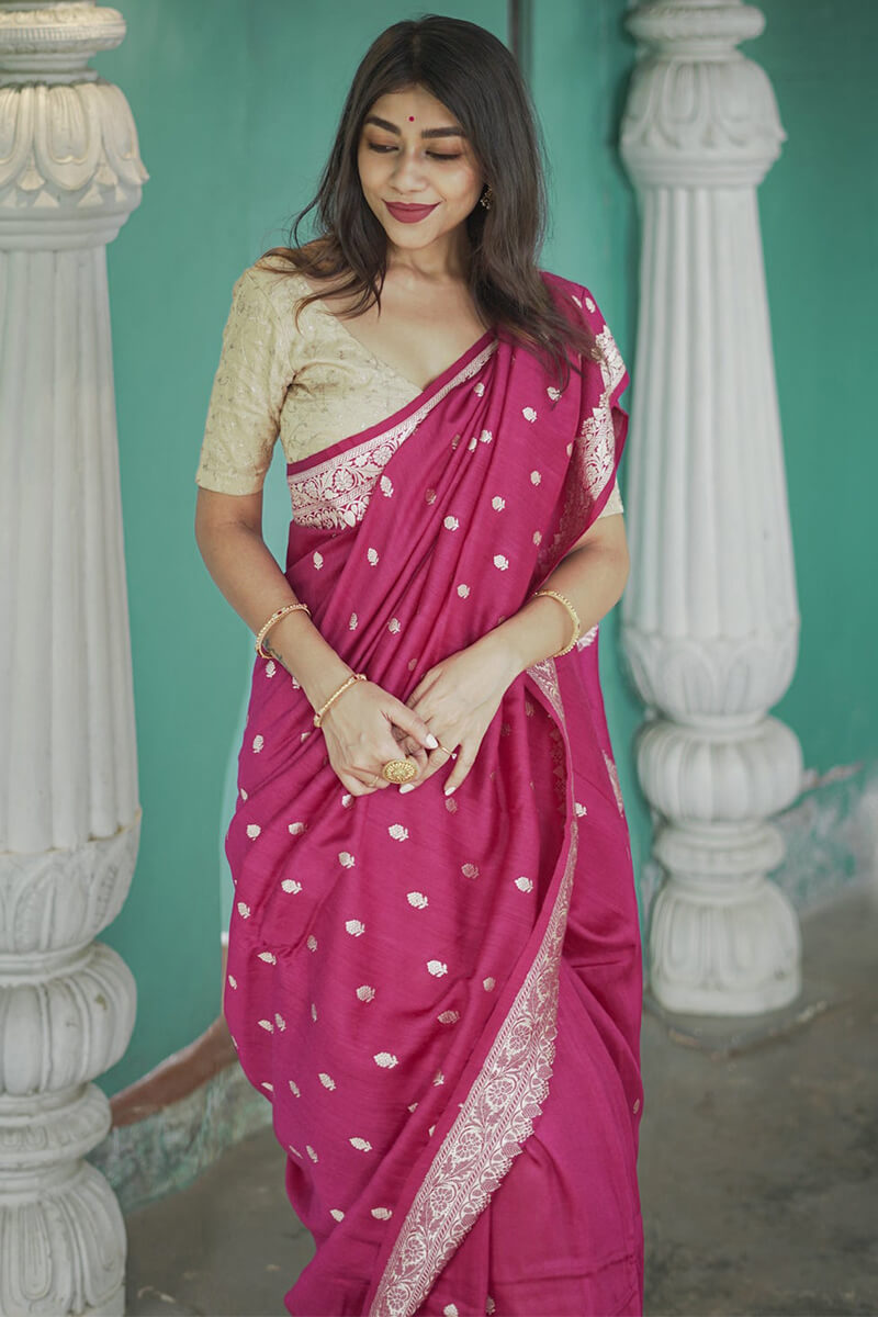 Transcendent Dark Pink Linen Silk Saree With Enigmatic Blouse Piece