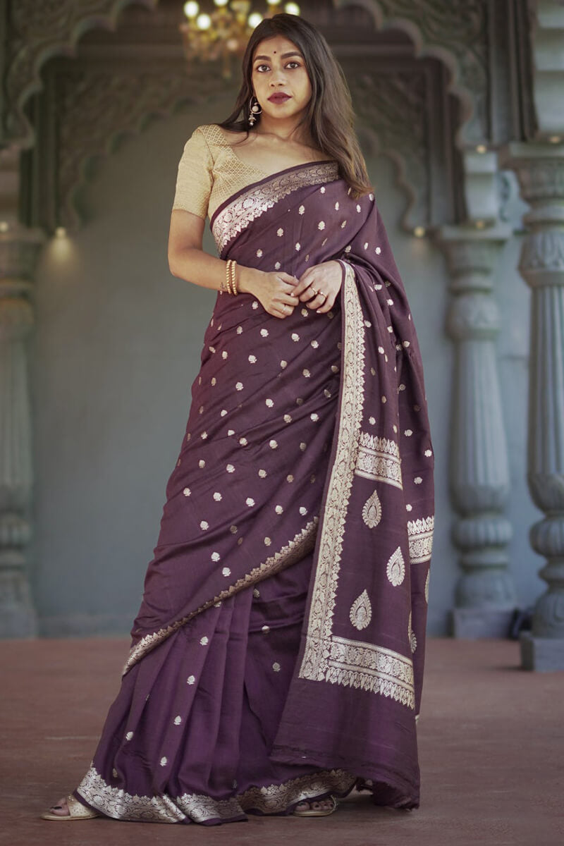 Exemplary Wine Linen Silk Saree With Seraphic Blouse Piece