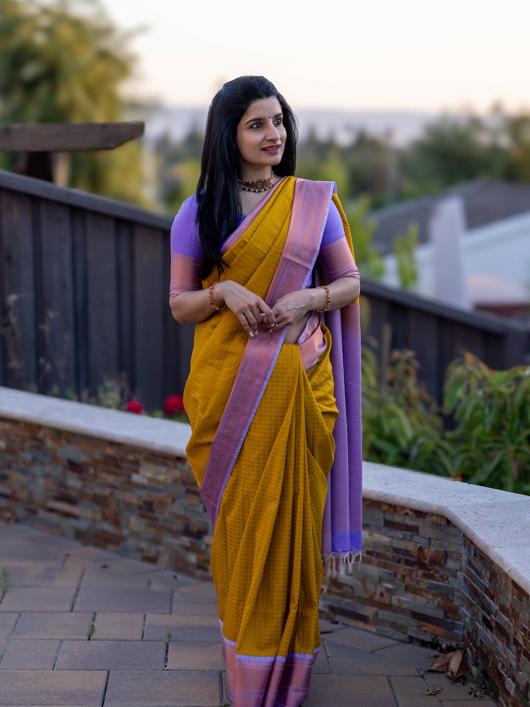 Piquant Yellow Soft Silk Saree With Inimitable Blouse Piece