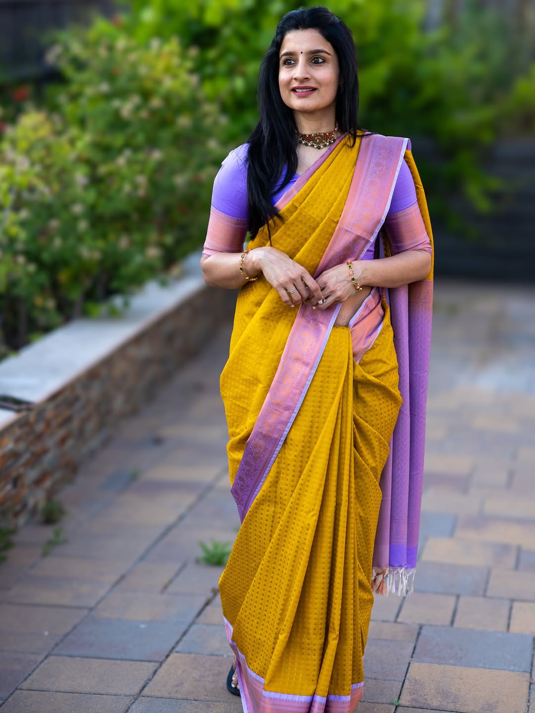 Piquant Yellow Soft Silk Saree With Inimitable Blouse Piece