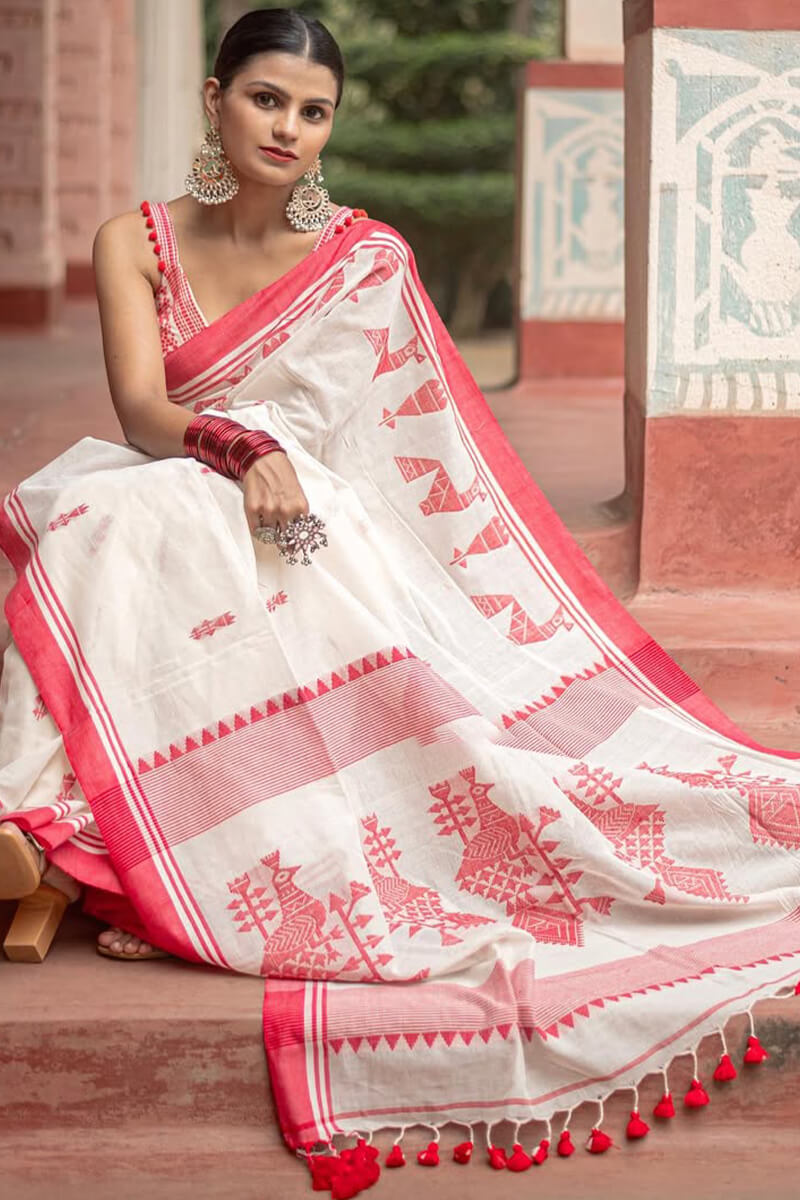 Felicitous Off White Cotton Silk Saree With Conflate Blouse Piece