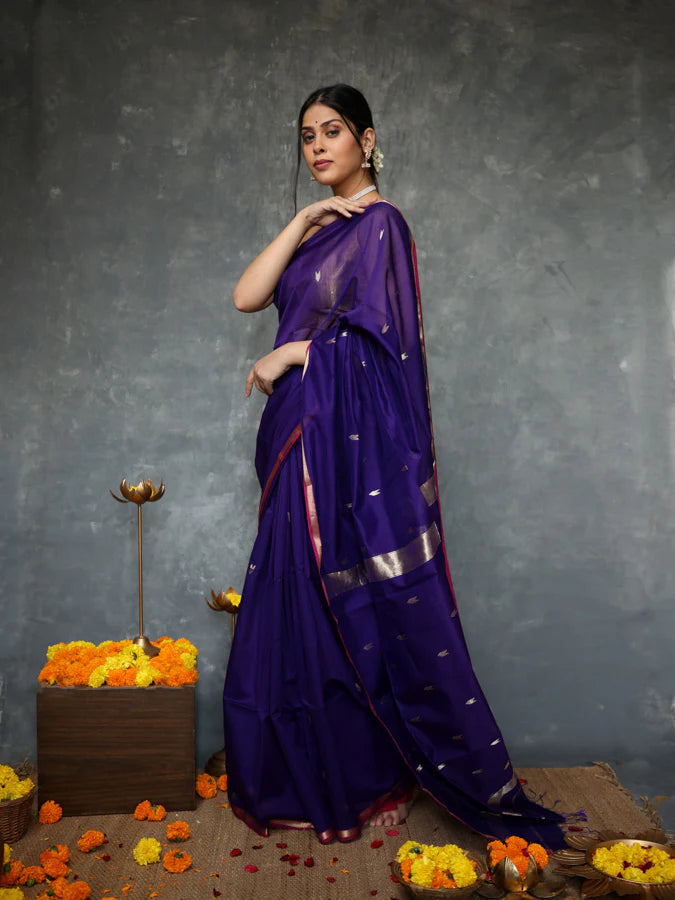 Quintessential Navy Blue Cotton Silk Saree With Resonant Blouse Piece