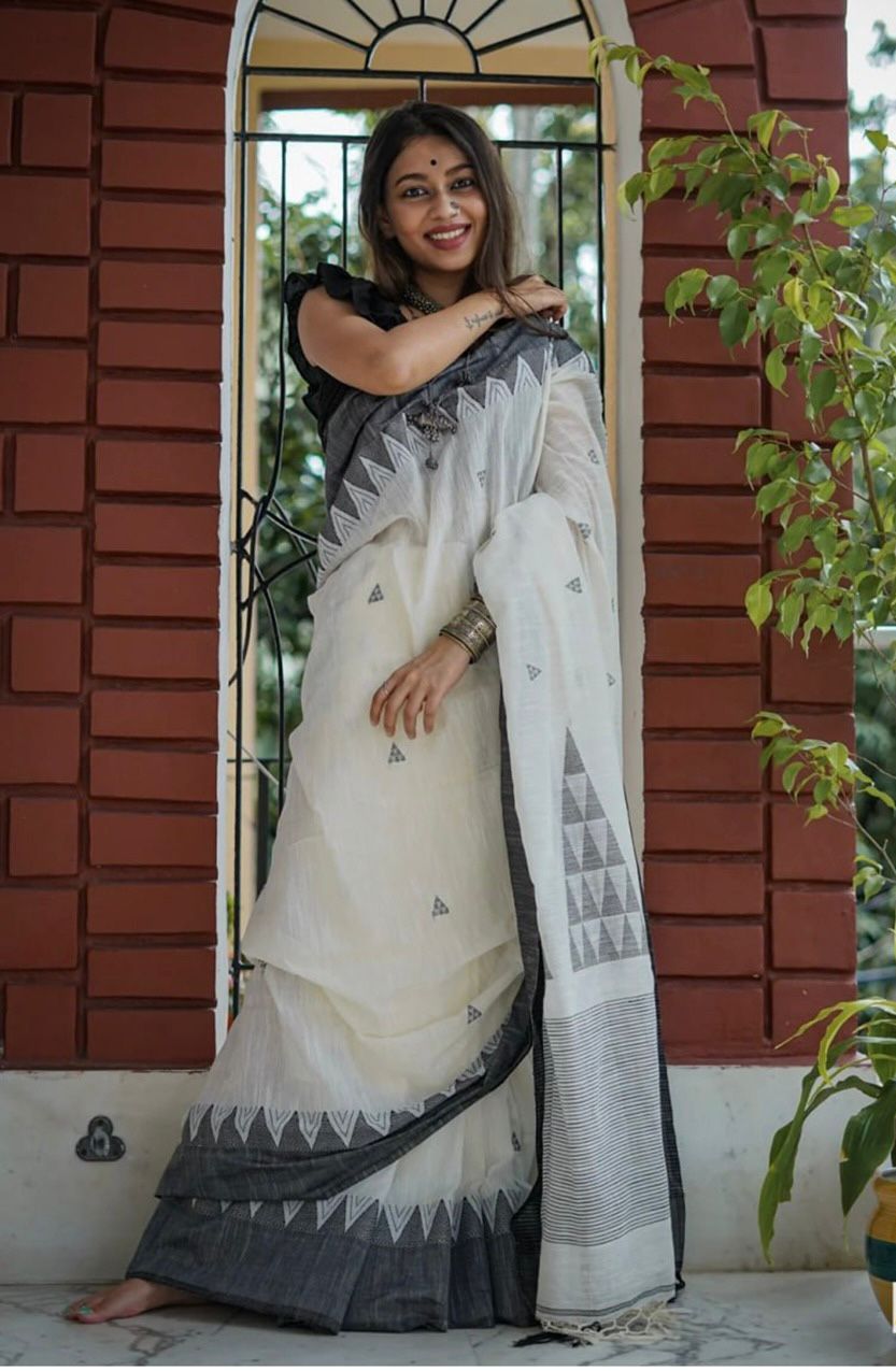 Denouement Off White Cotton Silk Saree With Glittering Blouse Piece