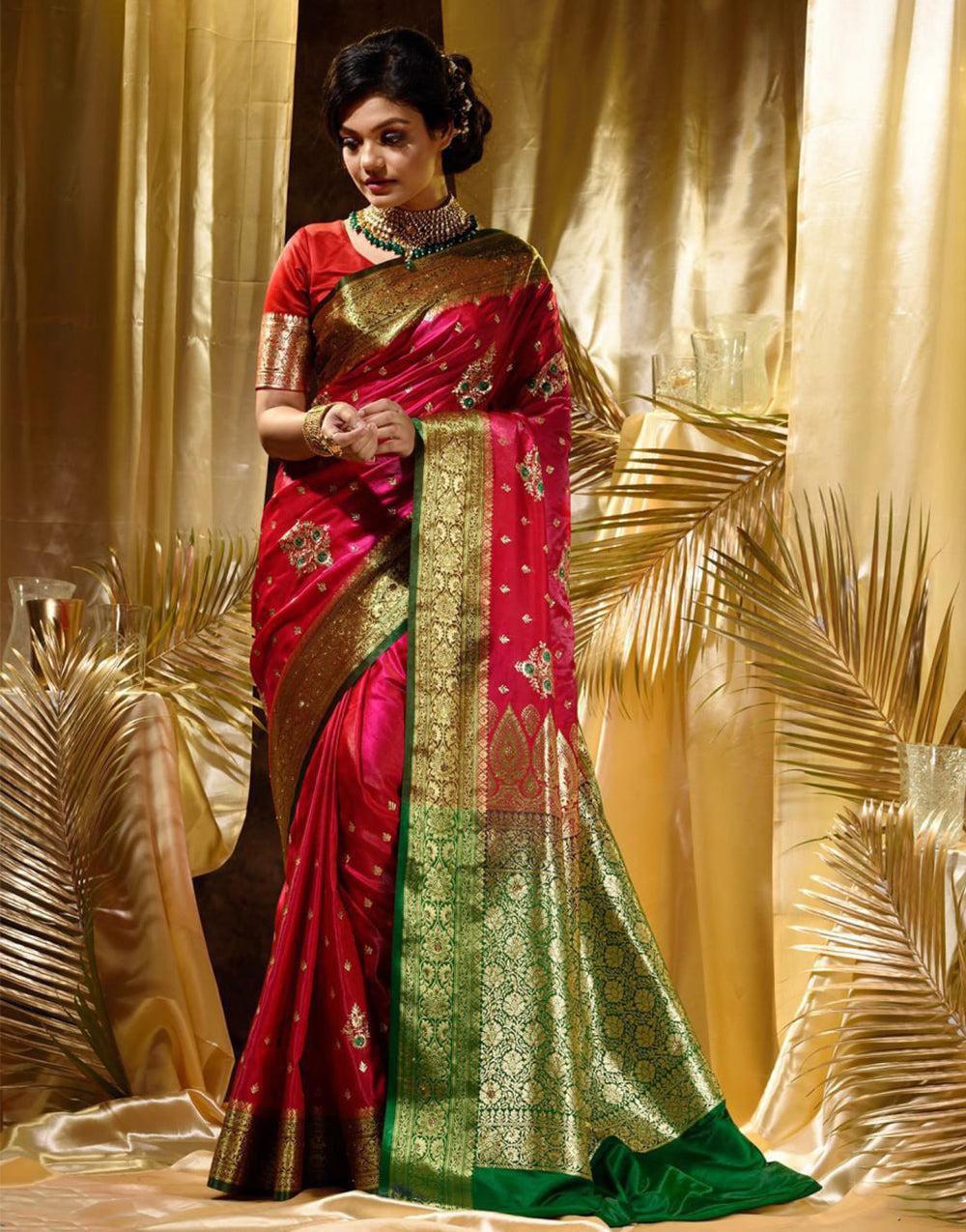 Bucolic Red Soft Silk Saree With Delightful Blouse Piece