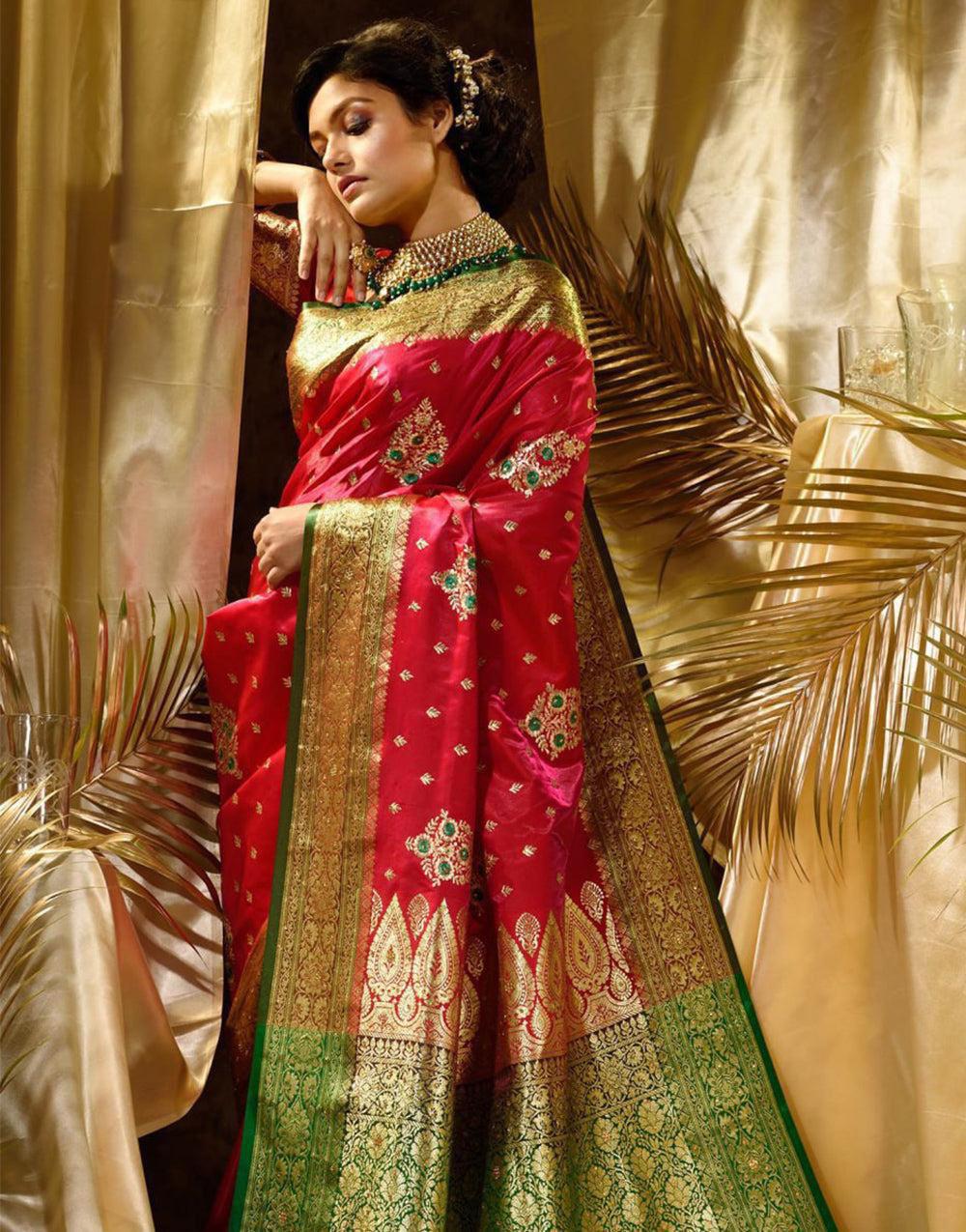 Bucolic Red Soft Silk Saree With Delightful Blouse Piece