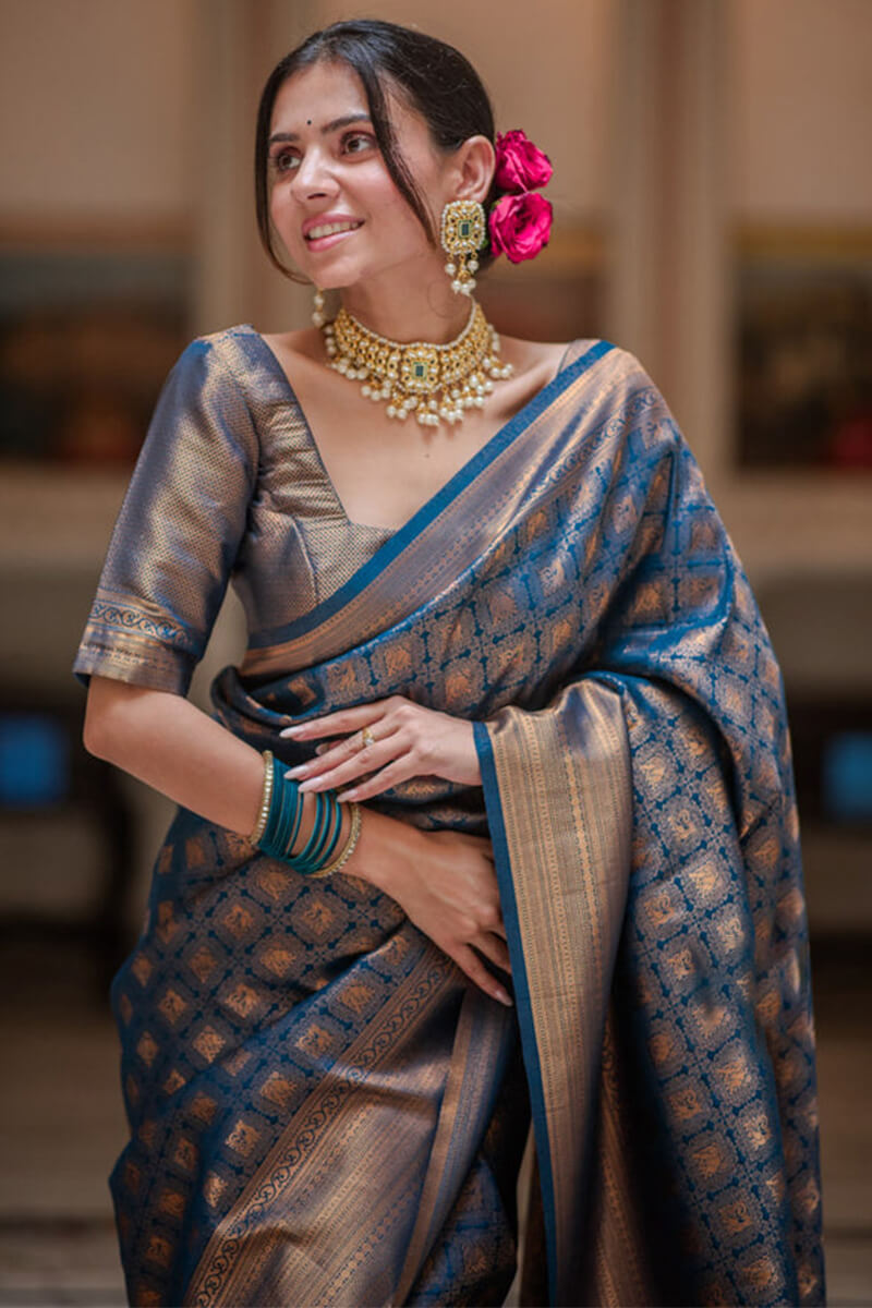 Imaginative Navy Blue Soft Silk Saree With Tremendous Blouse Piece