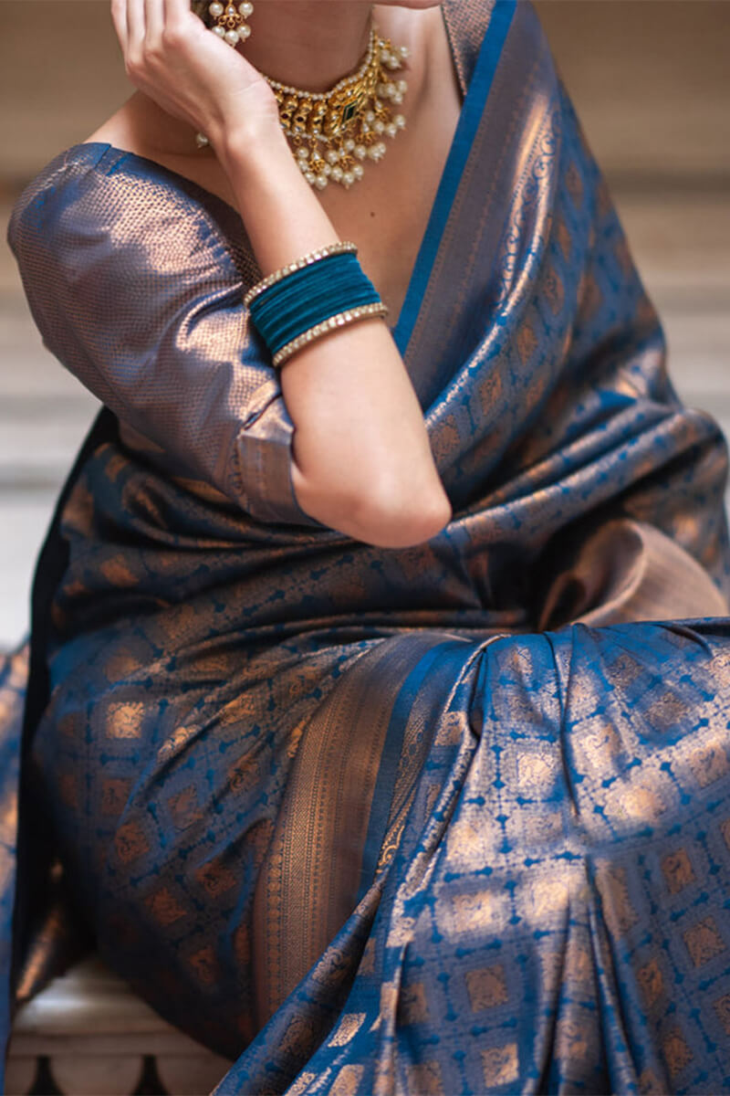 Imaginative Navy Blue Soft Silk Saree With Tremendous Blouse Piece