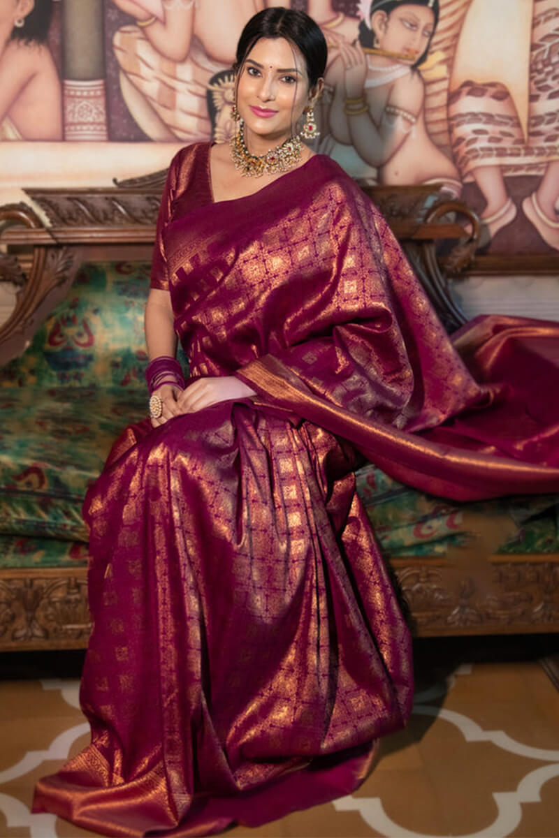 Ineffable Wine Soft Silk Saree With Nectarous Blouse Piece