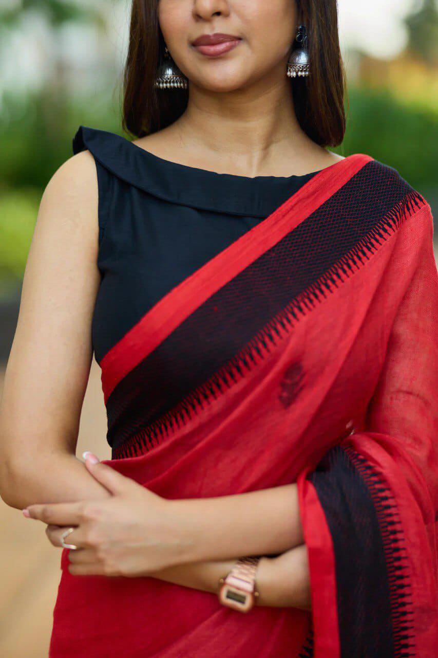 Scrupulous Red Cotton Silk Saree With Glittering Blouse Piece