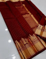 Twirling Maroon Soft Silk Saree With Admirable Blouse Piece