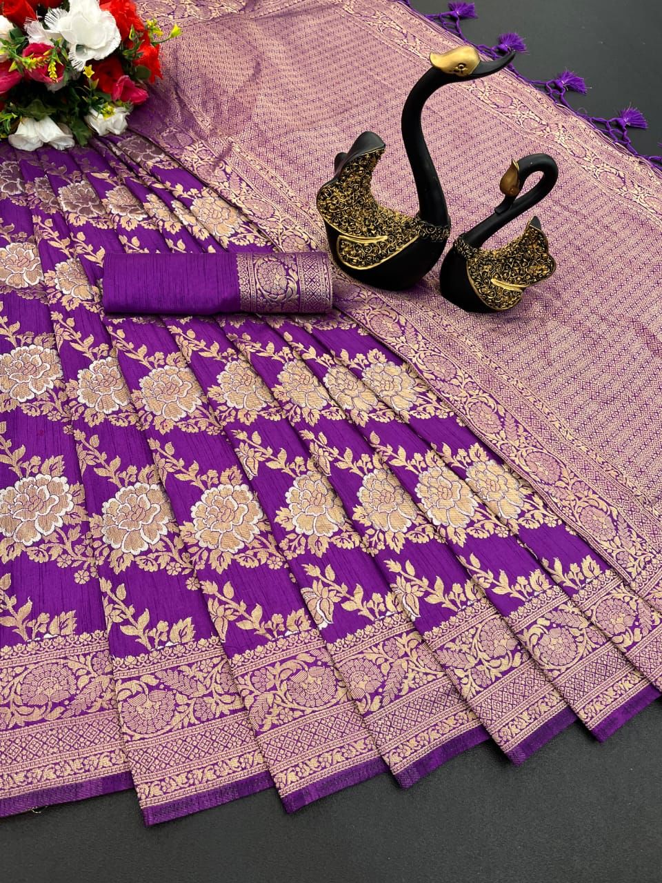 Eloquence Purple Soft Banarasi Silk Saree With Precious Blouse Piece