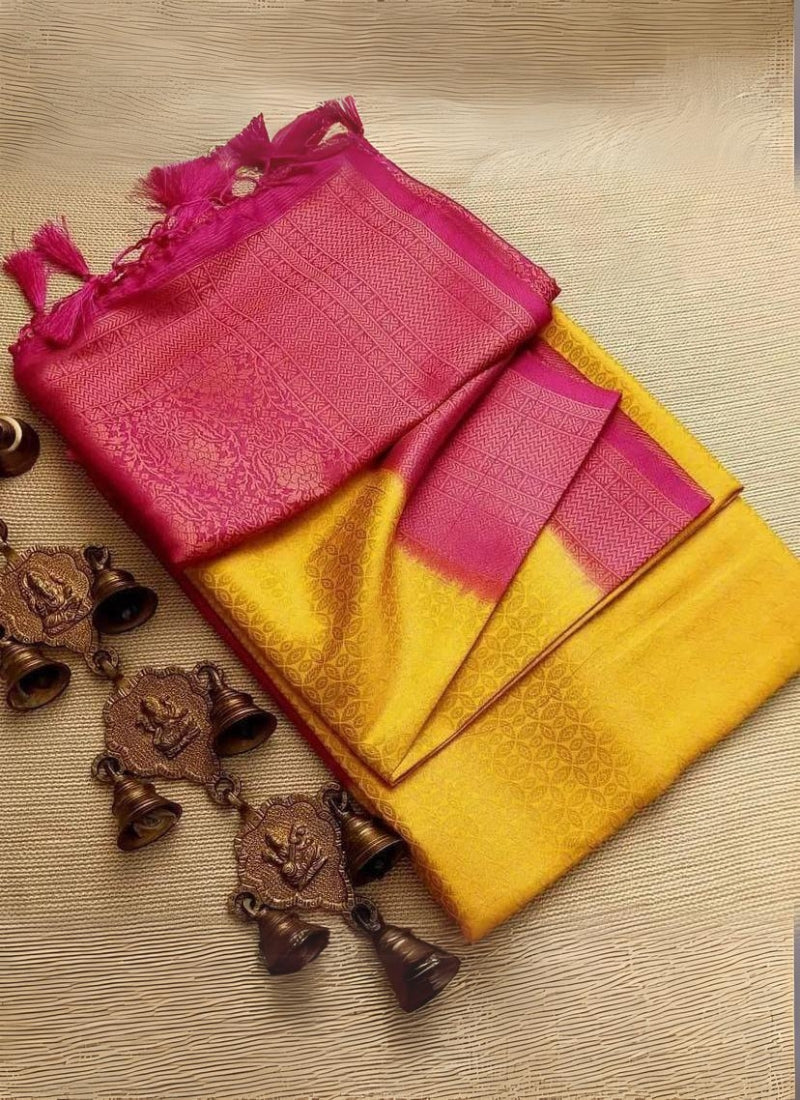 Jazzy Yellow Kanjivaram Silk Saree With Magnificat Blouse Piece