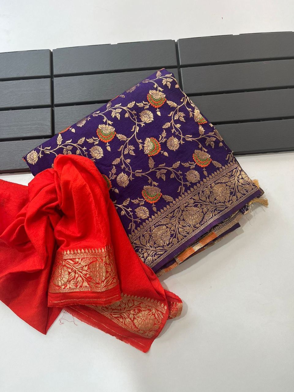 Winsome Purple Soft Banarasi Silk Saree With Super classy Blouse Piece