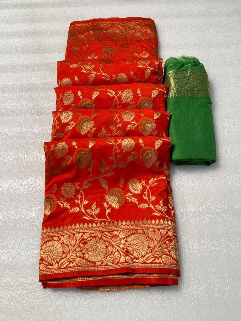 Jubilant Red Soft Banarasi Silk Saree With Exquisite Blouse Piece