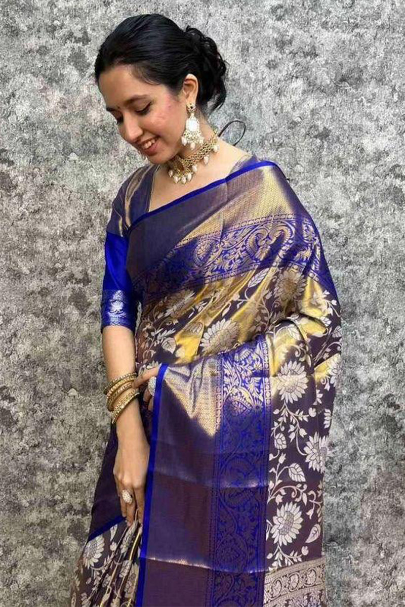 Sempiternal Royal Blue Kanjivaram Silk Saree With Staring Blouse Piece