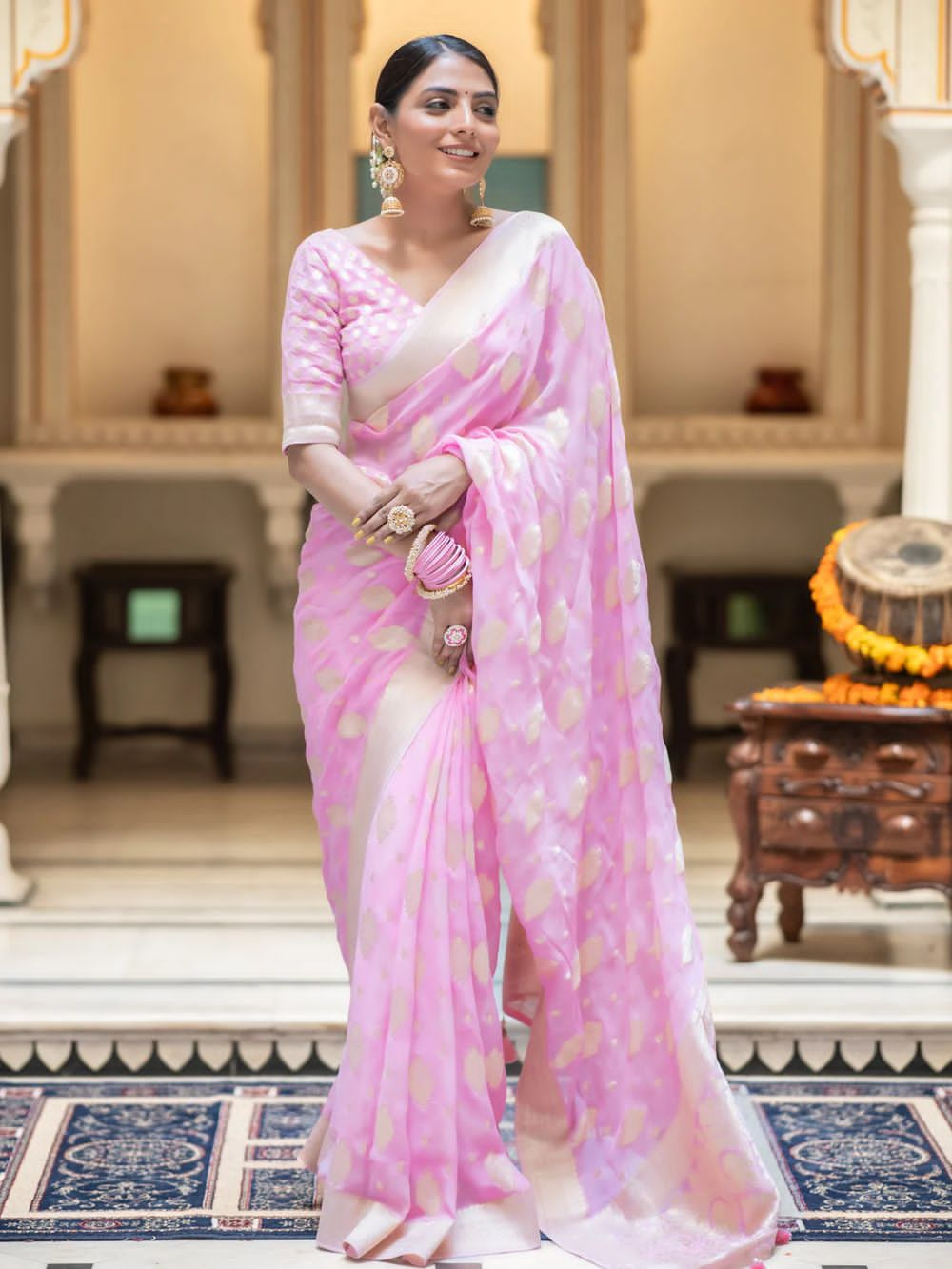 Splendiferous Pink Soft Banarasi Silk Saree With Engrossing Blouse Piece