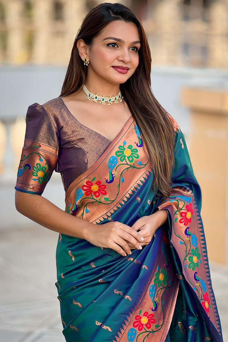 Luminous Rama Paithani Silk Saree With Verdant Blouse Piece