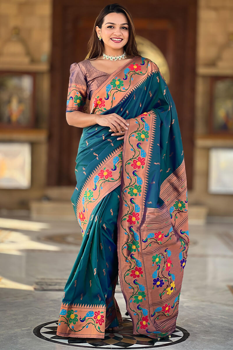 Luminous Rama Paithani Silk Saree With Verdant Blouse Piece