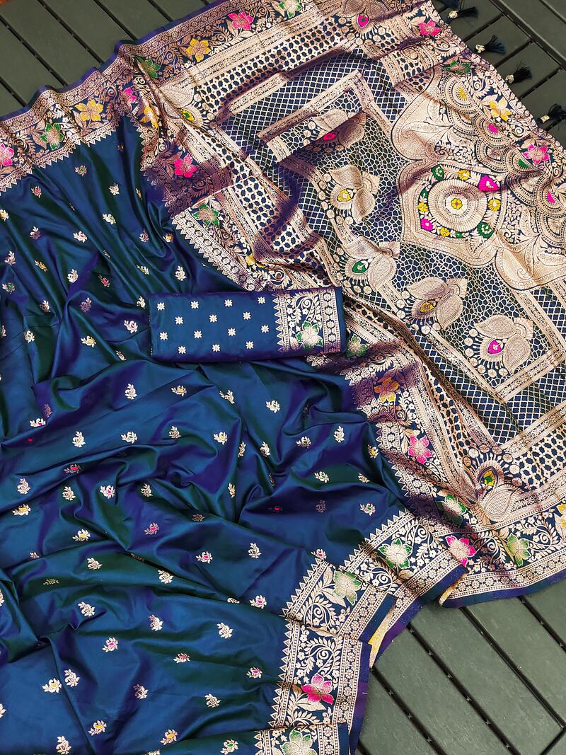 Gratifying Blue Soft Banarasi Silk Saree With Improbable Blouse Piece
