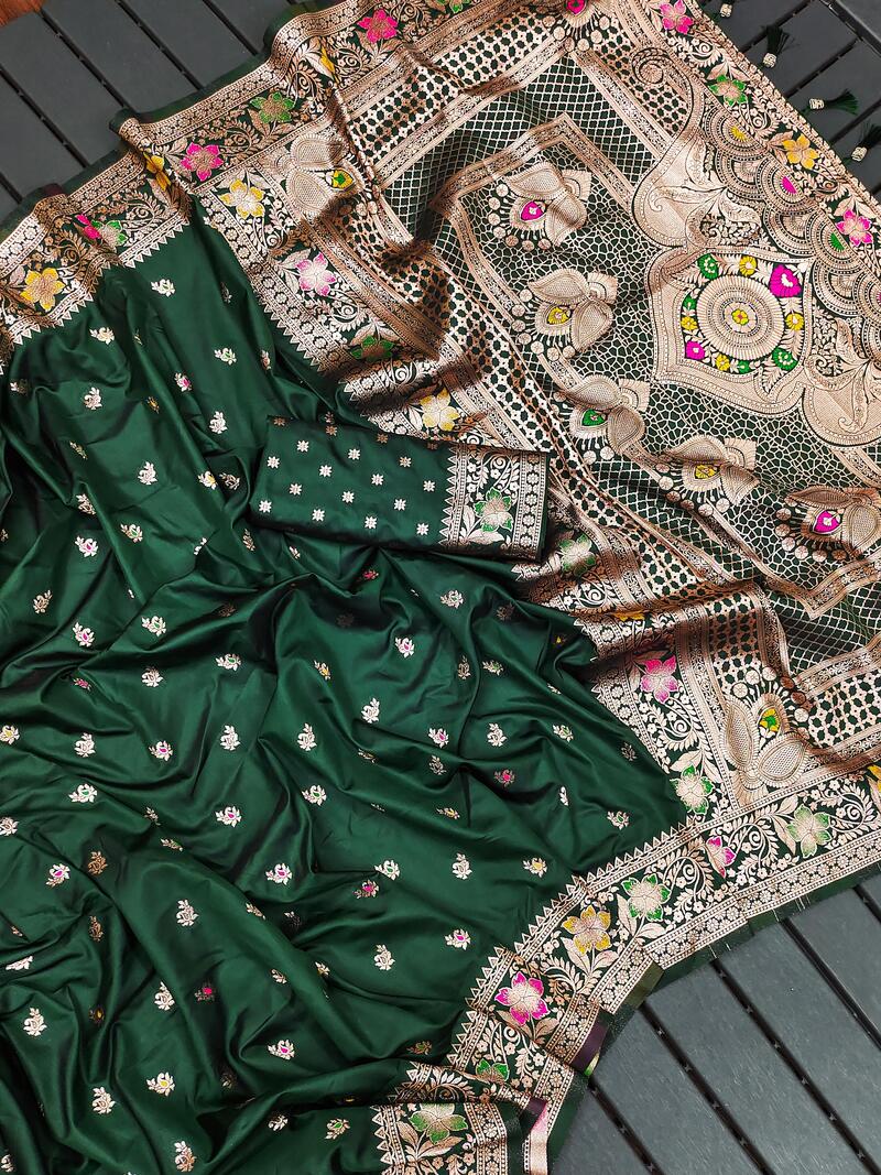 Enthralling Dark Green Soft Banarasi Silk Saree With Embellished Blouse Piece