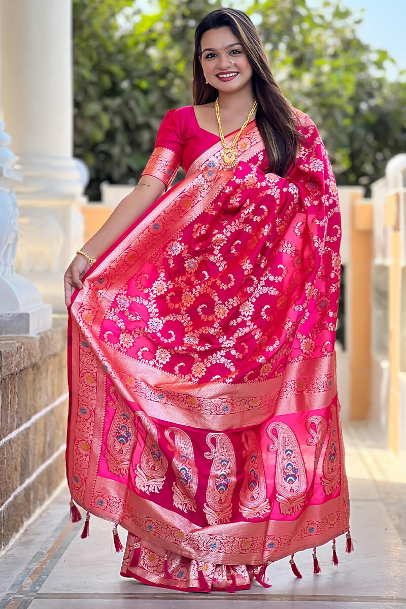 Ebullience Dark Pink Soft Banarasi Silk Saree With Assemblage Blouse Piece