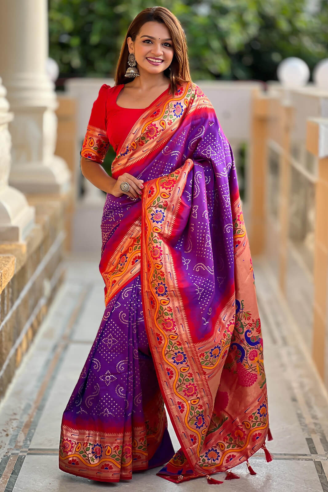 Glowing Purple Paithani Silk Saree With Sensational Blouse Piece