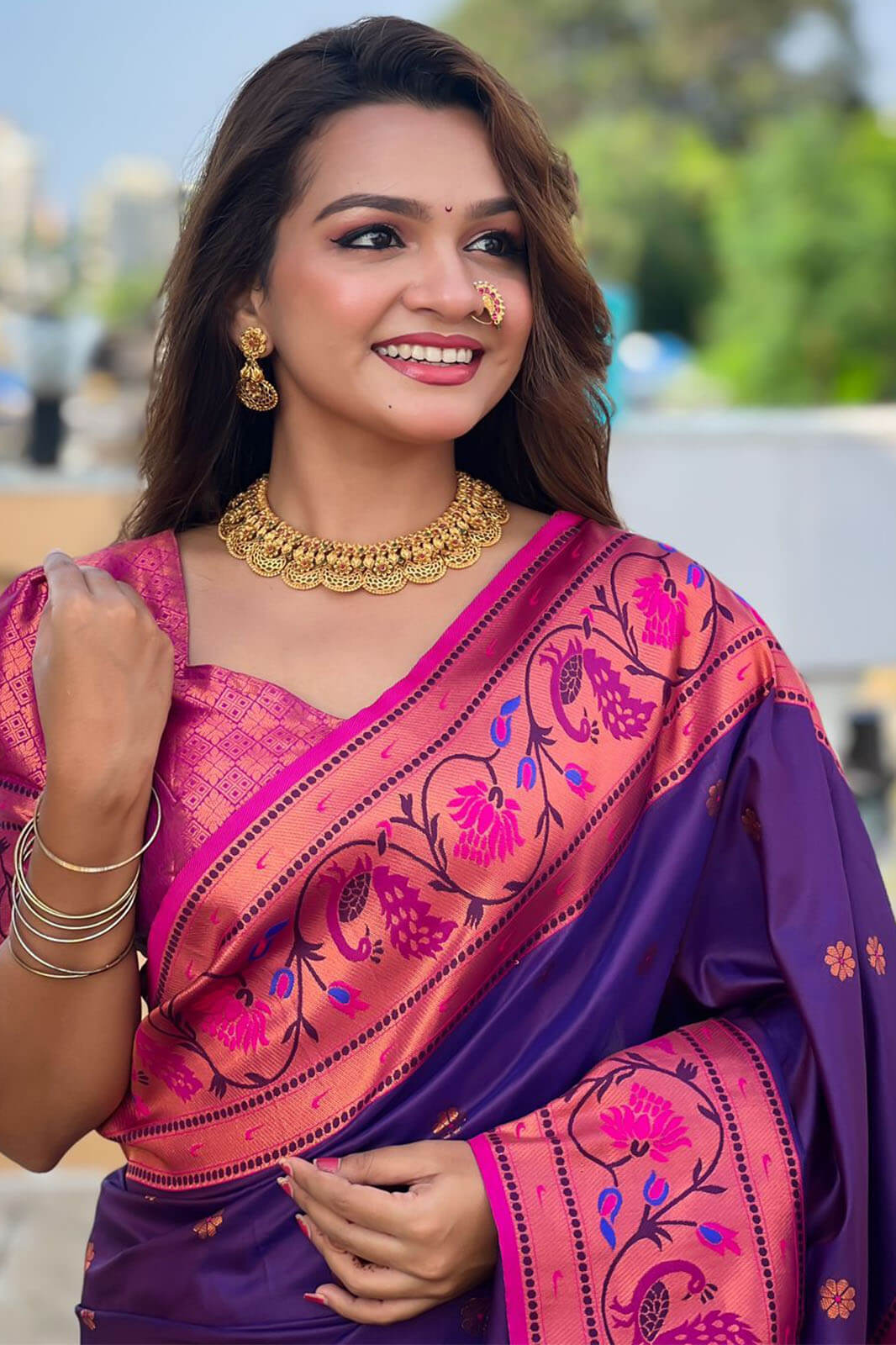 Supernal Purple Paithani Silk Saree With Flattering Blouse Piece