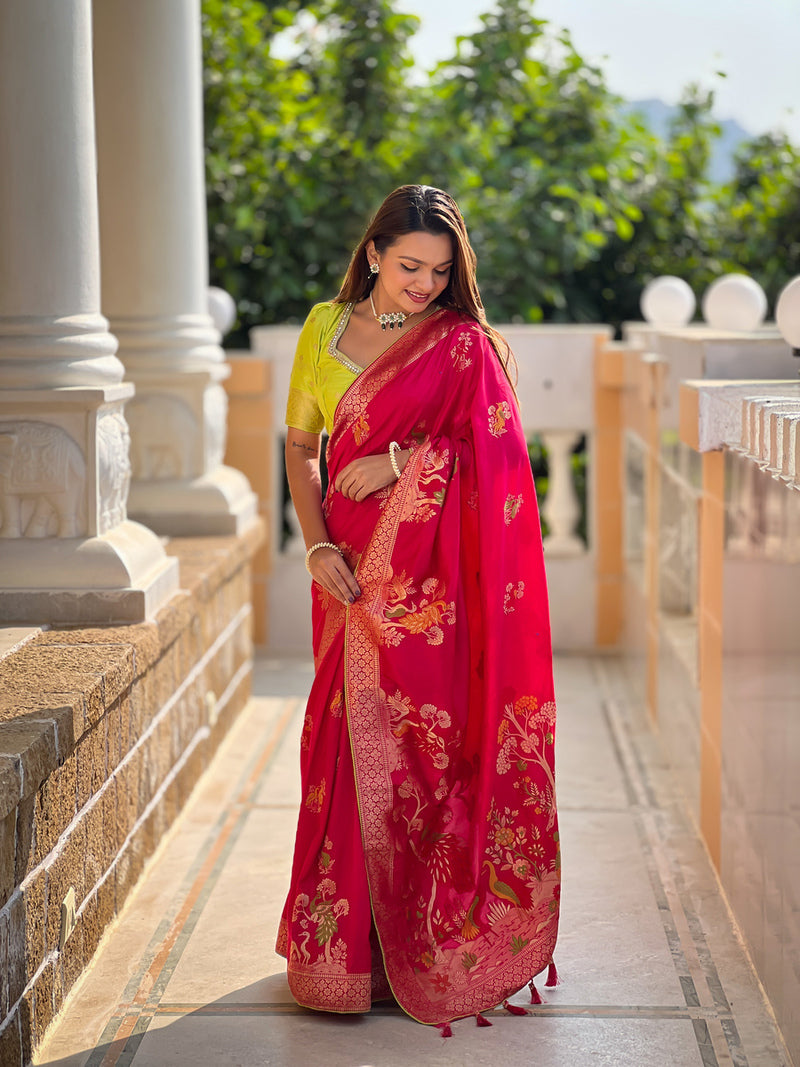 Supernal Dark Pink Soft Banarasi Silk Saree With Forbearance Blouse Piece