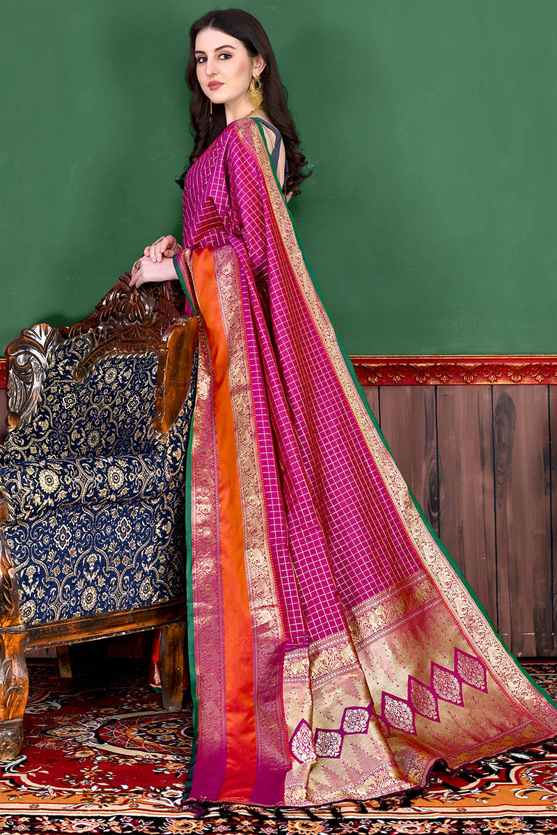 Eye-catching Dark Pink Soft Banarasi Silk Saree With Sensational Blouse Piece