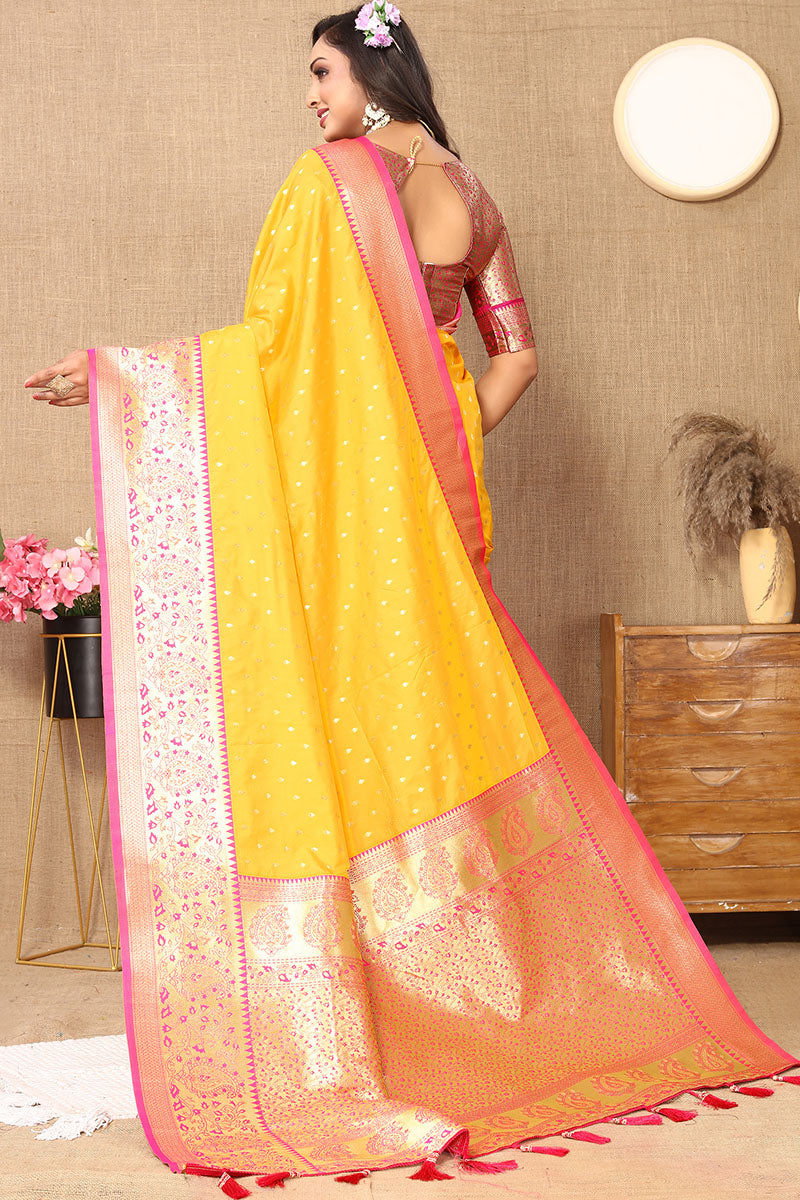 Susurrous Yellow Soft Banarasi Silk Saree With Incomparable Blouse Piece