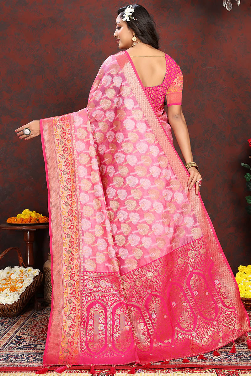 Sonorous Pink Soft Banarasi Silk Saree With Verdant Blouse Piece