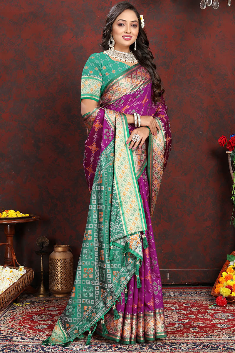Adorning Purple Soft Banarasi Silk Saree With Extraordinary Blouse Piece