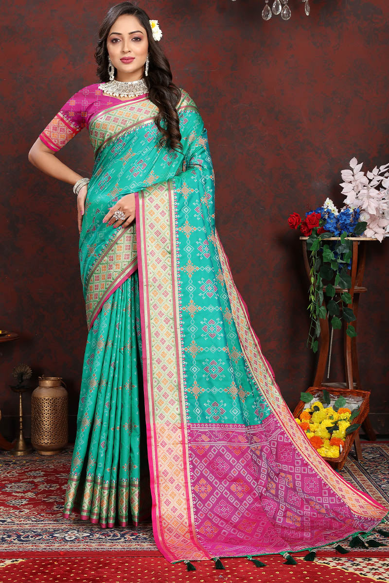 Marvellous Sea Green Soft Banarasi Silk Saree With A glam Blouse Piece