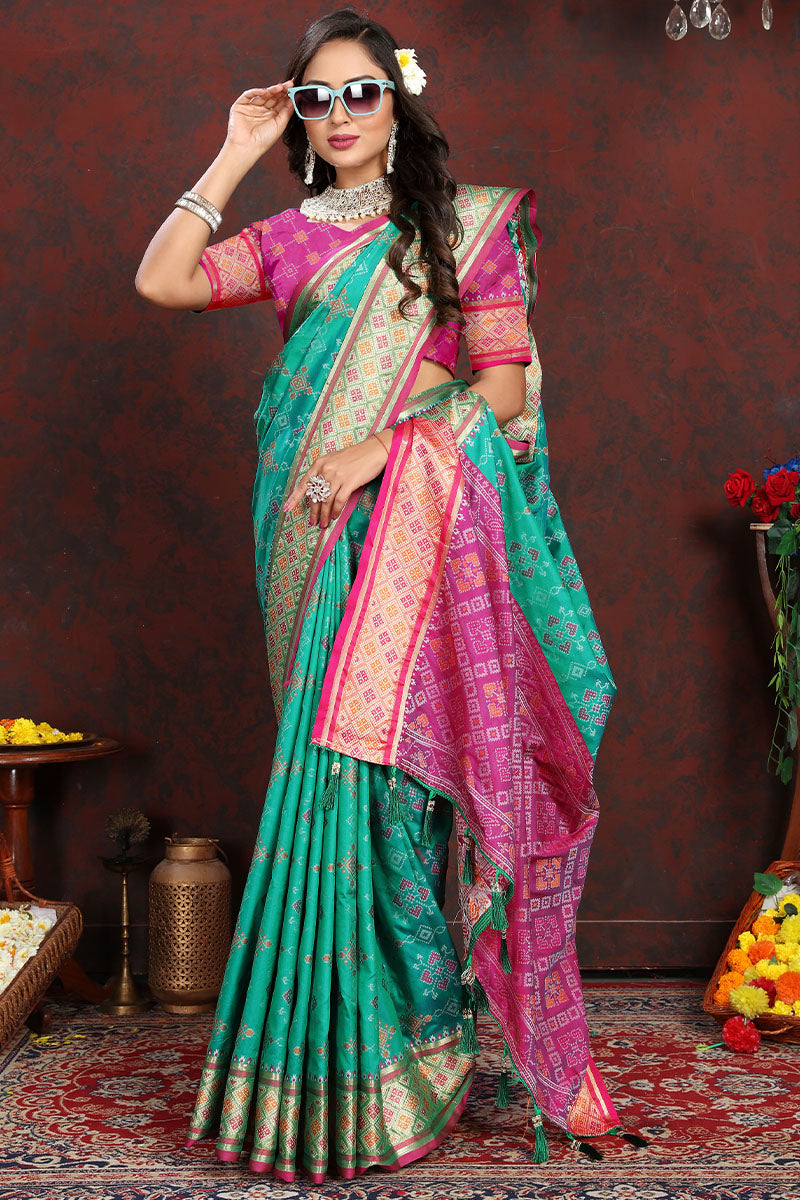 Marvellous Sea Green Soft Banarasi Silk Saree With A glam Blouse Piece